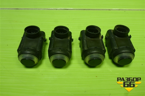 Датчик парковки (A0045428718) для Mercedes Benz ML-Klass W163 с 1997-2005г (МЛ)